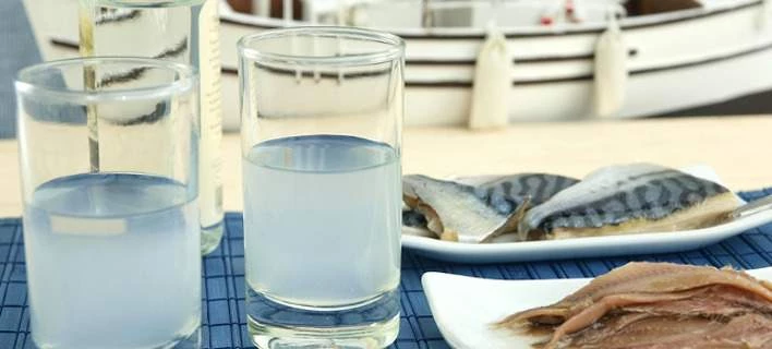 Πώς το ούζο Θράκης κατέκτησε το Ιράν